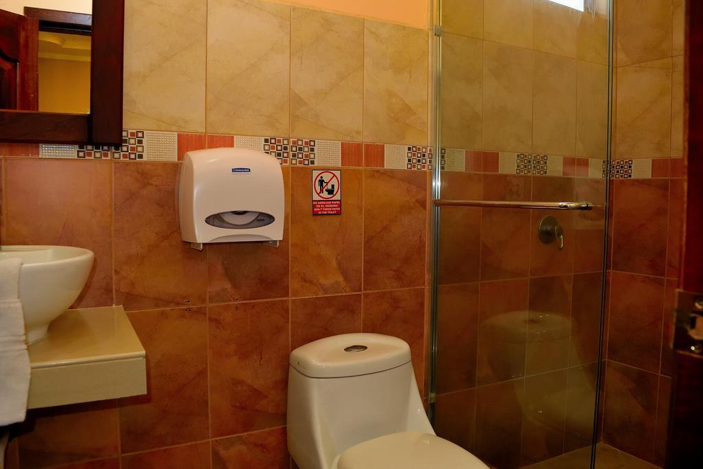 Hostal Duncan 阿约拉港 外观 照片