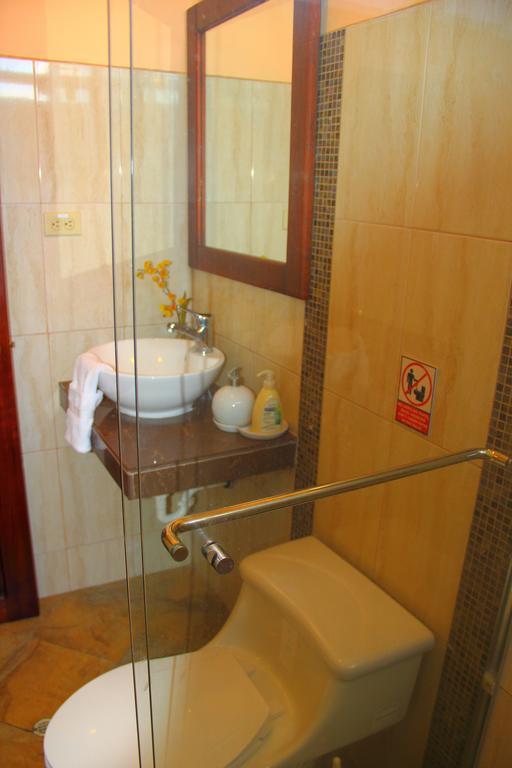 Hostal Duncan 阿约拉港 外观 照片